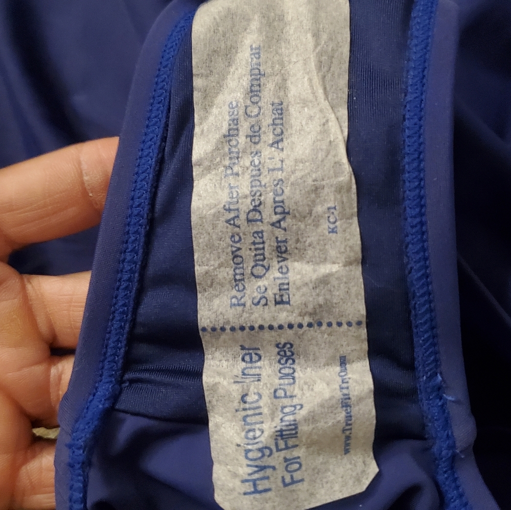 Nwt Zelos swimsuit - Picture 6 of 7